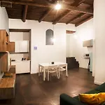 Foria Apartment